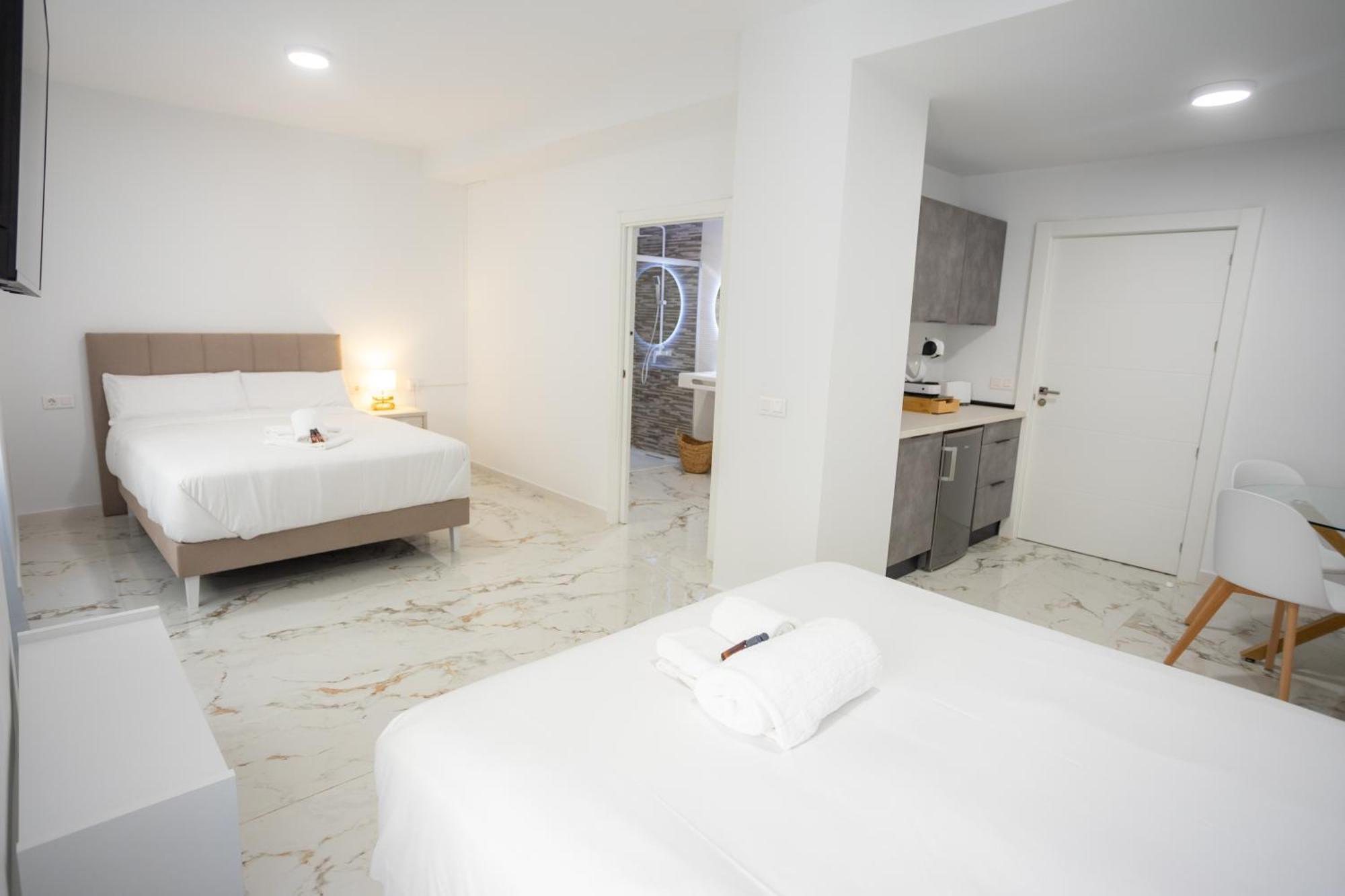 L&G Apartments Bahia Suite Alicante Exterior foto